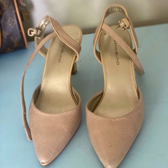 Shoes - Women's Sandals.